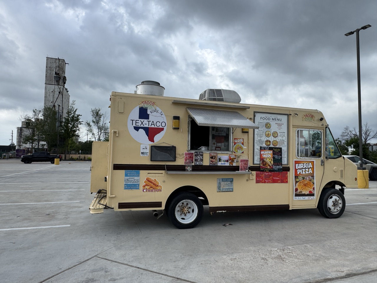 Old Katy Farmers Market at The Dryer photo 3